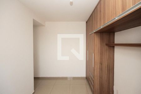 Quarto de apartamento para alugar com 2 quartos, 44m² em Cidade Satélite Santa Bárbara, São Paulo