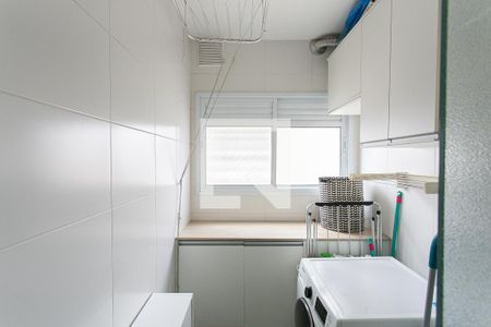 Apartamento à venda com 67m², 2 quartos e 1 vaga Apartamento à venda com 67m², 2 quartos e 1 vagaÁrea de Serviço