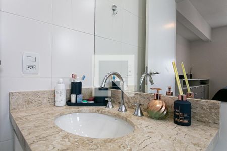 Apartamento à venda com 67m², 2 quartos e 1 vaga Apartamento à venda com 67m², 2 quartos e 1 vagaBanheiro da Suíte