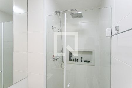 Apartamento à venda com 67m², 2 quartos e 1 vaga Apartamento à venda com 67m², 2 quartos e 1 vagaBanheiro Social