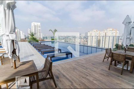 Apartamento à venda com 67m², 2 quartos e 1 vaga Apartamento à venda com 67m², 2 quartos e 1 vagaÁrea comum - Piscina