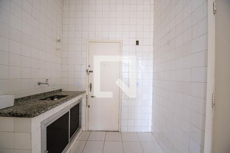 Apartamento à venda com 67m², 2 quartos e 3 vagasCozinha