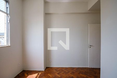 Apartamento à venda com 67m², 2 quartos e 3 vagasQuarto 2