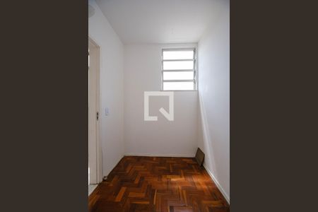 Apartamento à venda com 67m², 2 quartos e 3 vagasQuarto de Serviço