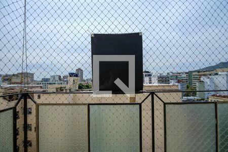 Apartamento à venda com 67m², 2 quartos e 3 vagasSala Varanda