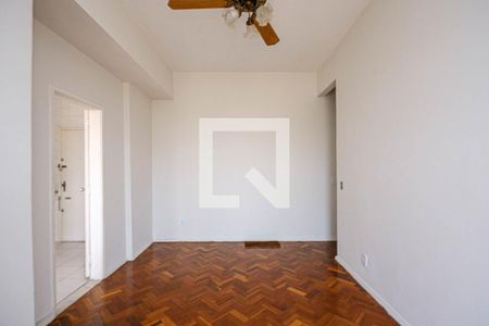 Apartamento à venda com 67m², 2 quartos e 3 vagasSala