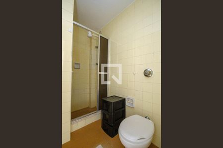 Apartamento à venda com 67m², 2 quartos e 3 vagasBanheiro