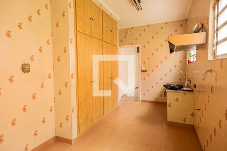 Casa à venda com 210m², 3 quartos e 2 vagasCozinha