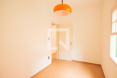 Casa à venda com 210m², 3 quartos e 2 vagasQuarto 2