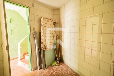 Casa à venda com 210m², 3 quartos e 2 vagasDepósito