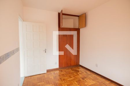 Casa à venda com 210m², 3 quartos e 2 vagasQuarto Edícula