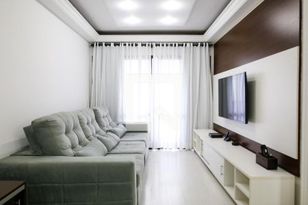 Sala de apartamento à venda com 3 quartos, 75m² em Vila Curuçá, Santo André