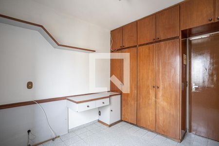 Apartamento à venda com 106m², 4 quartos e 1 vaga Apartamento à venda com 106m², 4 quartos e 1 vagaQuarto 2