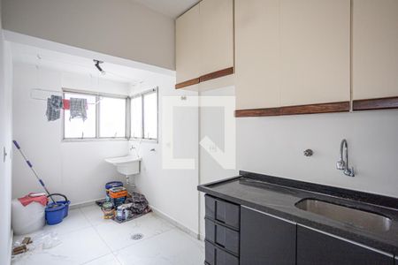 Apartamento à venda com 106m², 4 quartos e 1 vaga Apartamento à venda com 106m², 4 quartos e 1 vagaCozinha e Área de Serviço