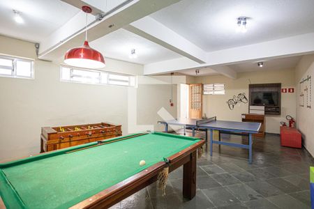 Apartamento à venda com 106m², 4 quartos e 1 vaga Apartamento à venda com 106m², 4 quartos e 1 vagaÁrea comum - Salão de jogos