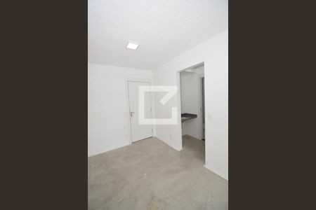 Sala de apartamento para alugar com 1 quarto, 32m² em Vista Alegre, Rio de Janeiro