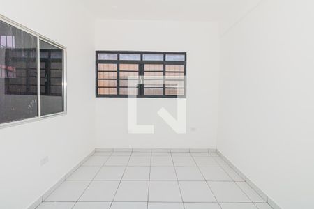Quarto 1 de casa para alugar com 2 quartos, 70m² em Vila Constança, São Paulo