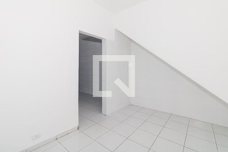 Sala de casa para alugar com 2 quartos, 70m² em Vila Constança, São Paulo