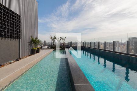 Studio à venda com 32m², 1 quarto e 1 vagaPiscina