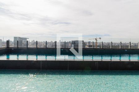 Studio à venda com 32m², 1 quarto e 1 vagaPiscina