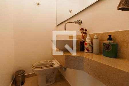 Apartamento à venda com 157m², 3 quartos e 5 vagasLavabo