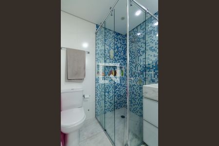 Apartamento à venda com 157m², 3 quartos e 5 vagasBanheiro do quarto 1