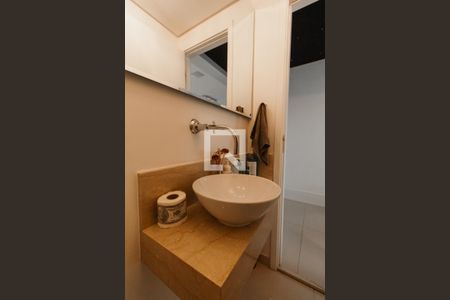 Apartamento à venda com 157m², 3 quartos e 5 vagasLavabo