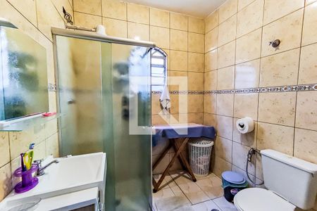 Casa de condomínio à venda com 135m², 3 quartos e 2 vagas Casa de condomínio à venda com 135m², 3 quartos e 2 vagasBanheiro da Suíte