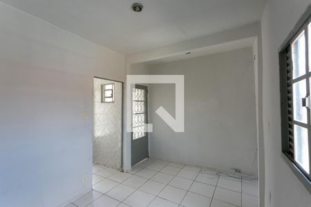 Sala de casa para alugar com 3 quartos, 80m² em Boa Vista, Belo Horizonte