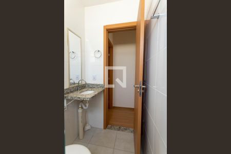 Apartamento para alugar com 43m², 2 quartos e 2 vagasBanheiro