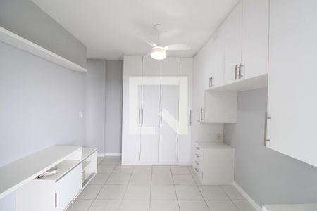 Apartamento para alugar com 114m², 4 quartos e 2 vagasSuíte 1