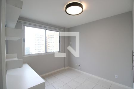 Suíte 1 de apartamento para alugar com 4 quartos, 114m² em Barra da Tijuca, Rio de Janeiro