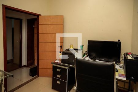 Casa à venda com 500m², 3 quartos e 7 vagasQuarto 2
