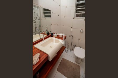 Casa à venda com 500m², 3 quartos e 7 vagasBanheiro