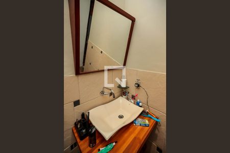 Casa à venda com 500m², 3 quartos e 7 vagasBanheiro Suíte