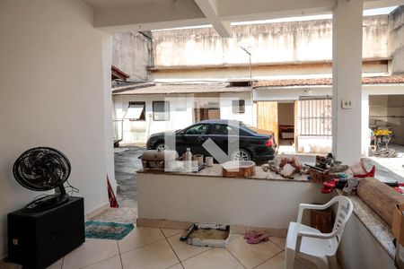Casa à venda com 500m², 3 quartos e 7 vagasÁrea Fundos