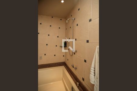 Casa à venda com 500m², 3 quartos e 7 vagasBanheiro Suíte