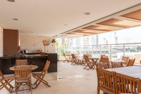 Apartamento para alugar com 117m², 3 quartos e 2 vagasÁrea comum - Churrasqueira