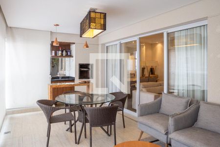 Varanda Gourmet de apartamento à venda com 3 quartos, 117m² em Barra Funda, São Paulo