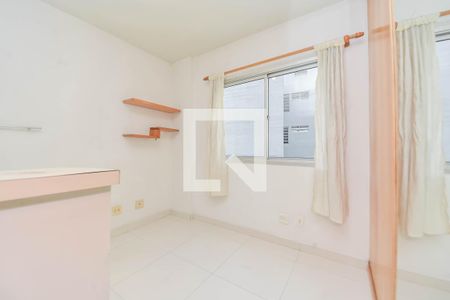 Sala de kitnet/studio para alugar com 1 quarto, 30m² em Consolação, São Paulo