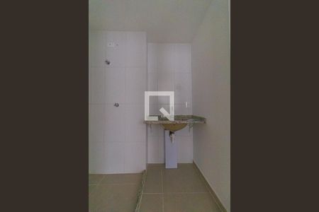 Banheiro de kitnet/studio para alugar com 1 quarto, 28m² em Bela Vista, São Paulo