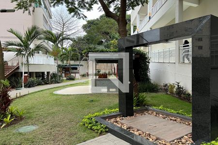 Apartamento à venda com 76m², 3 quartos e 1 vagaÁrea comum