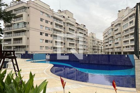 Apartamento à venda com 76m², 3 quartos e 1 vagaPiscina