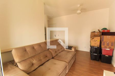 Sala de apartamento para alugar com 2 quartos, 56m² em Quinta da Paineira, São Paulo