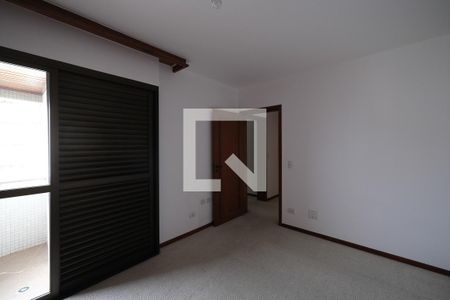 Apartamento à venda com 350m², 4 quartos e 3 vagas Apartamento à venda com 350m², 4 quartos e 3 vagasSuíte 3