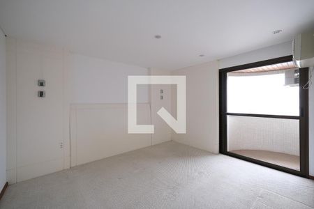 Apartamento à venda com 350m², 4 quartos e 3 vagas Apartamento à venda com 350m², 4 quartos e 3 vagasSuíte 4