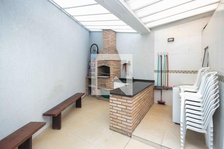 Casa à venda com 170m², 3 quartos e 2 vagasÁrea comum - Churrasqueira