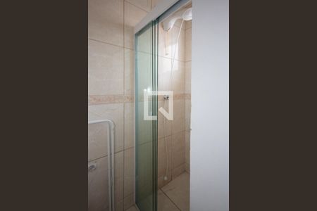 Casa à venda com 170m², 3 quartos e 2 vagasBanheiro da Suite