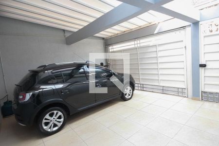 Casa à venda com 170m², 3 quartos e 2 vagasGaragem