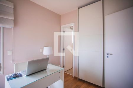 Apartamento à venda com 193m², 4 quartos e 3 vagas Apartamento à venda com 193m², 4 quartos e 3 vagasSuíte 2